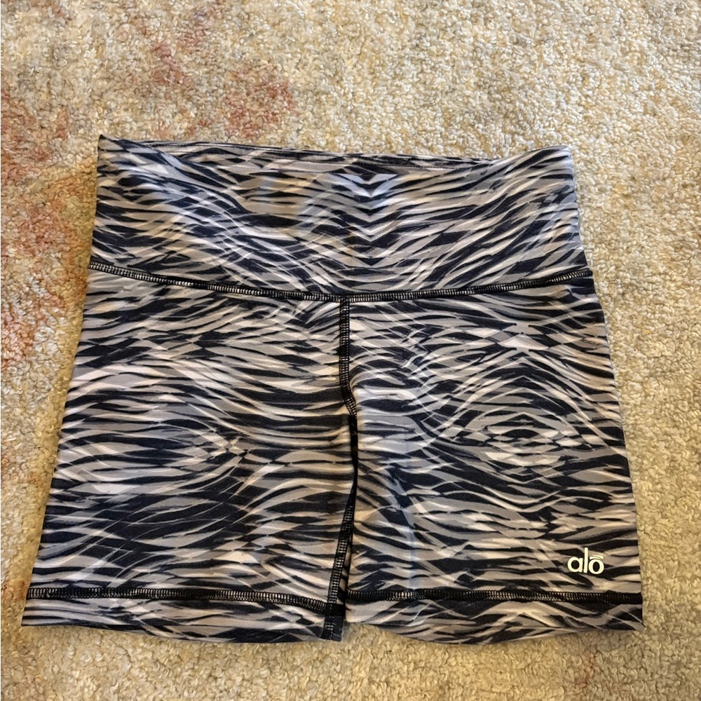 Alo Shorts
